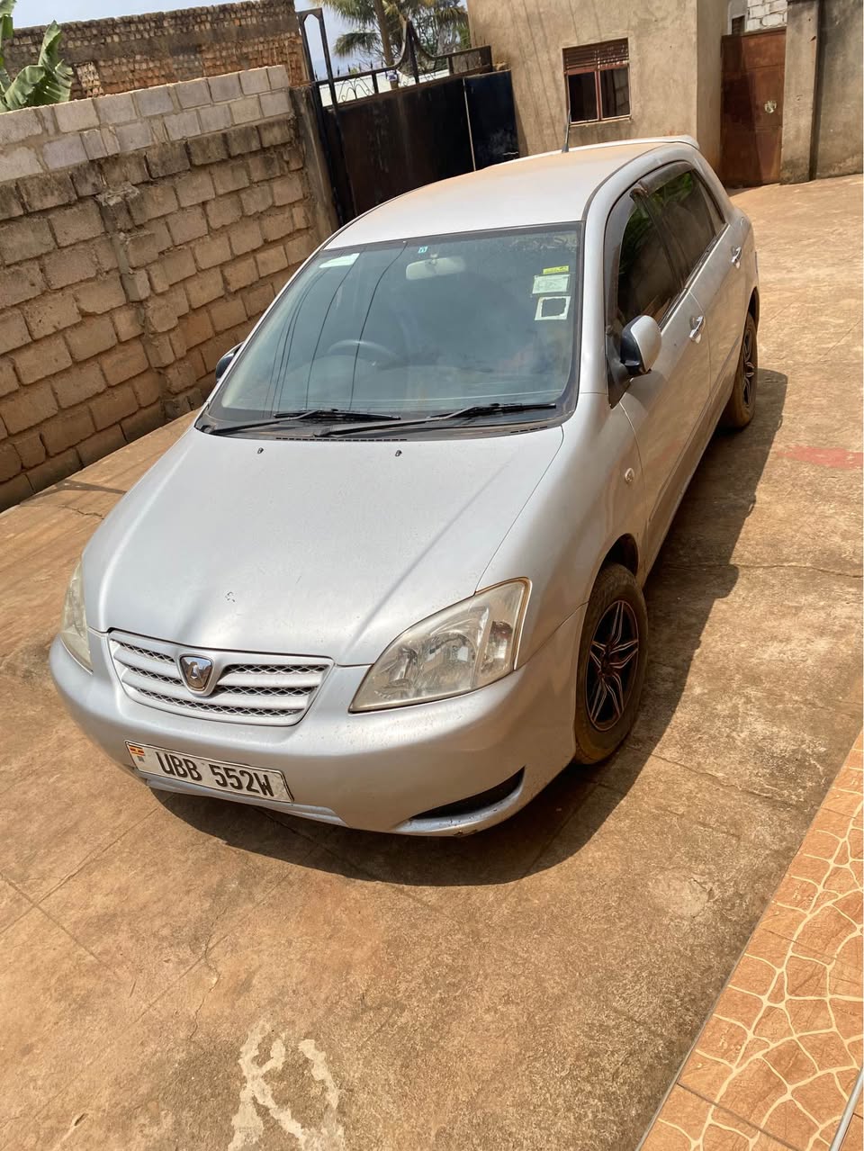 A picture of Toyota Allex 2002