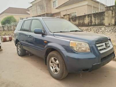 A picture of Honda Pilot