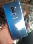 A picture of Samsung s9 Crek mbele juu pembeni kdg tu Gb64 Ram6