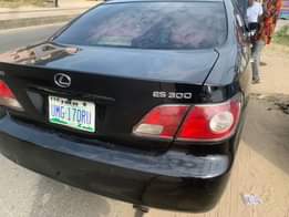 A picture of Super Sharp Lexus ES300 Sound engine Smooth gear Ac chilling