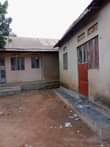 A picture of Kabuuma munyonyo uphill house on quick sale