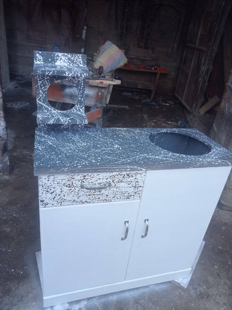 A picture of Ipo tayali fund mwenyew piga simu tuyajenge