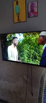 A picture of Tv alitop nchi 32