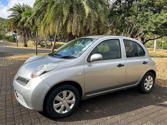 used nissan march