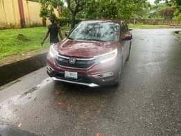 A picture of 2016 CR V EX L Honda Everything working perfectly Owner