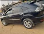 A picture of Lexus Rx330 05