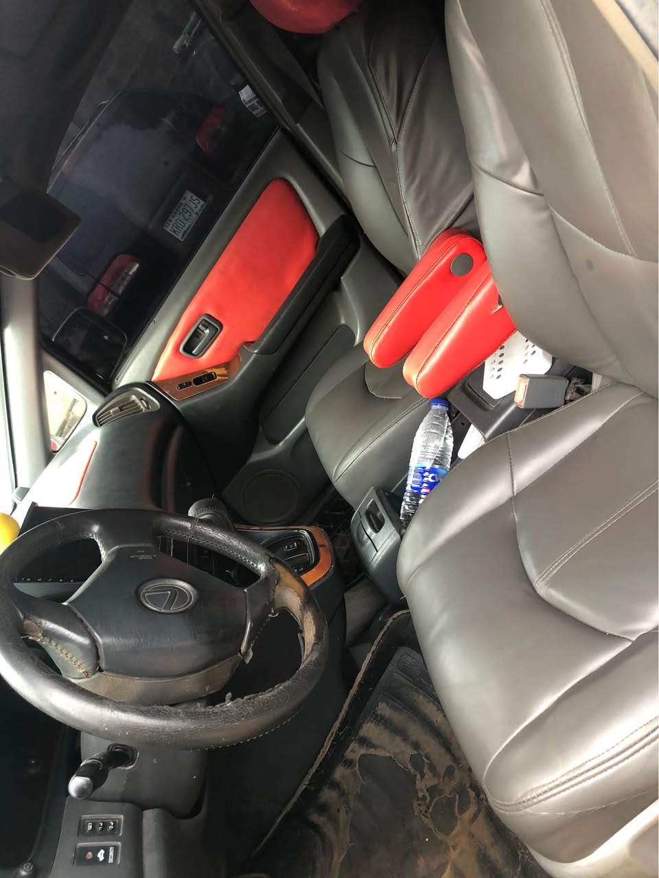 A picture of Rx300 Lexus