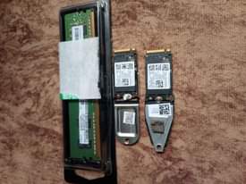 A picture of Ram 4 Gb Ddr4 Ssd 512 Gb M.2 Nmve