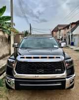A picture of Toks 2010 Tundra upgraded to 2020