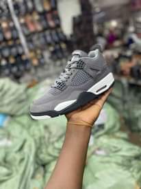 A picture of Jordans