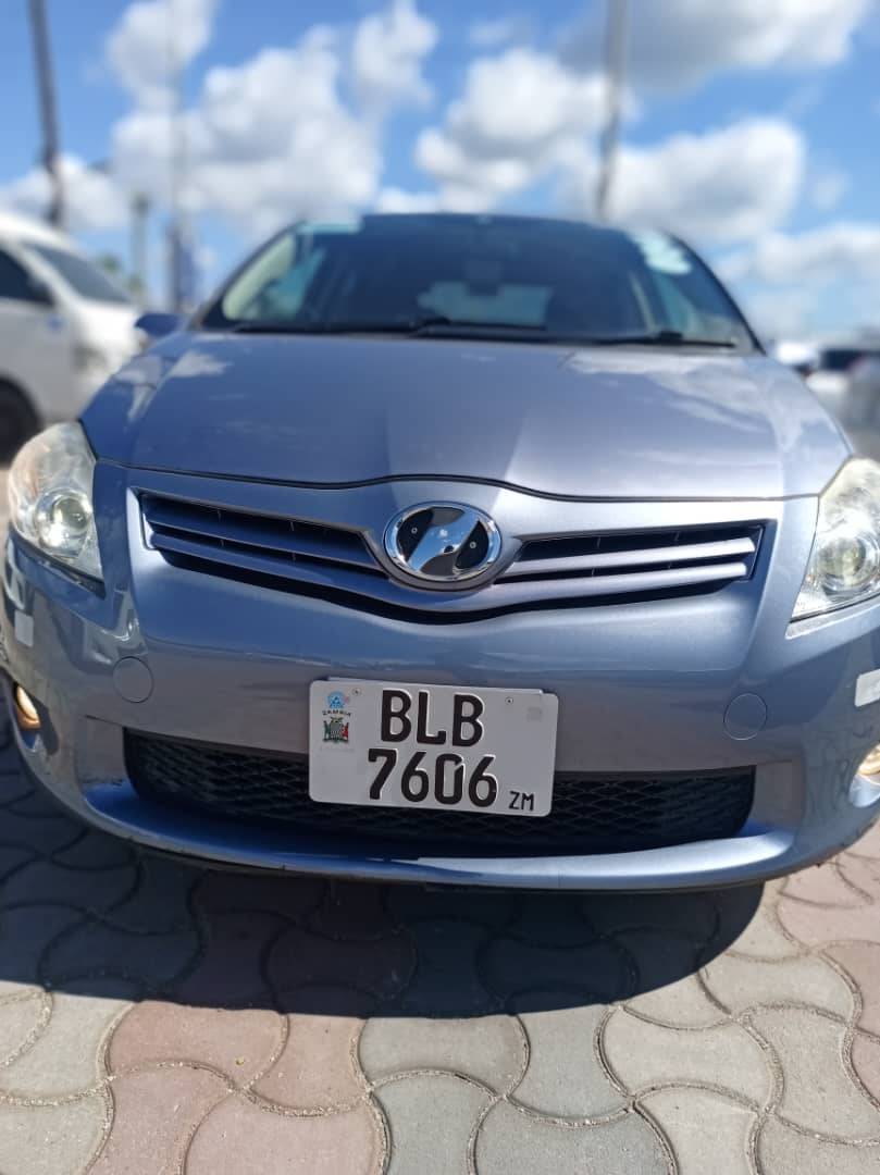 toyota auris
