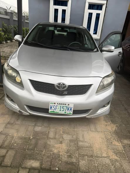 A picture of Toyota Corolla S