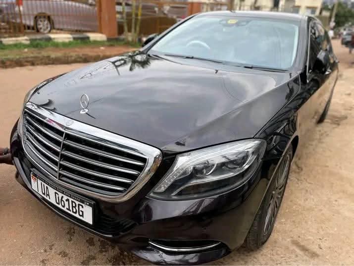 A picture of 2015 Mercedes Benz 2014