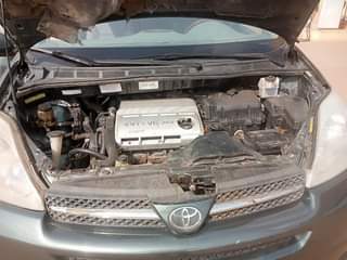 A picture of Toyota sienna registered xle