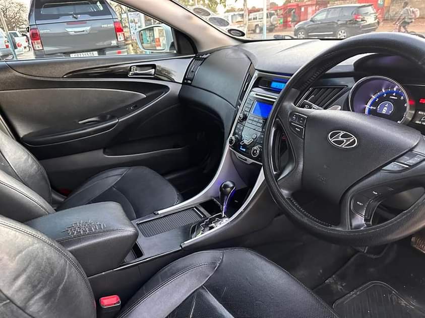 hyundai