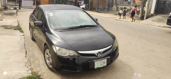 A picture of Honda civic 2008 07033647531