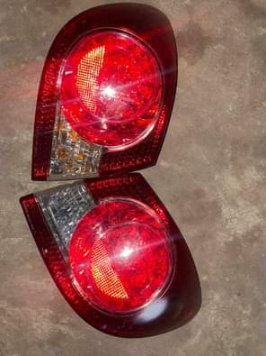A picture of Dealers in all kinds of car lights 07046379504