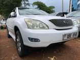 A picture of Toyota Harrier Model 2006 Engine 2 4cc Price 36M Available