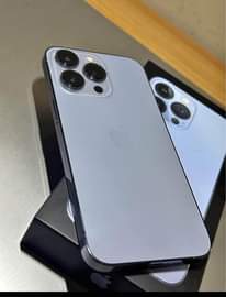 A picture of Iphone 13 pro max