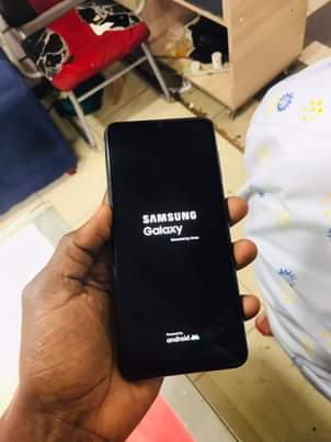 samsung galaxy a04s