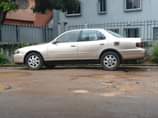 A picture of Toyota camry orobo everything is working perfectly please the price