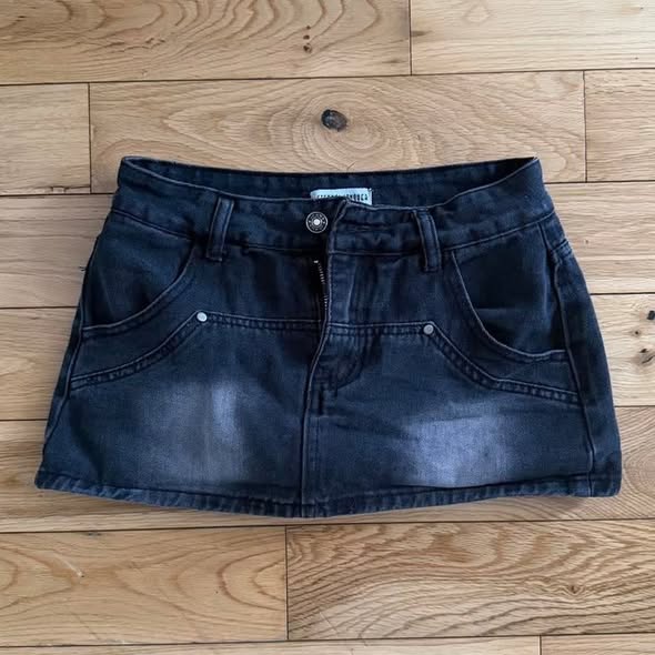 A picture of Jeanskirts 256701320440