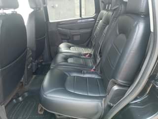 A picture of Nigeria used Ford explorer