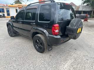 A picture of Jeep cheroke 2003 yr Engine KFAA Capacity 3700cc Fuel petrol
