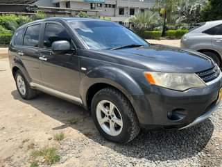 A picture of OUTLANDER 0714058883