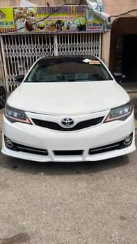 A picture of Foreign used 2013 model Toyota Camry 2013 XLE Remote Start