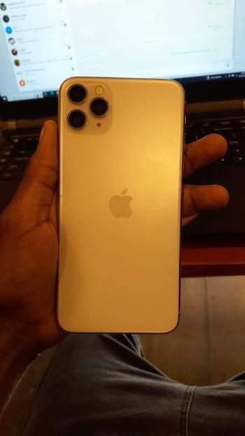 A picture of iPhone 11pro max