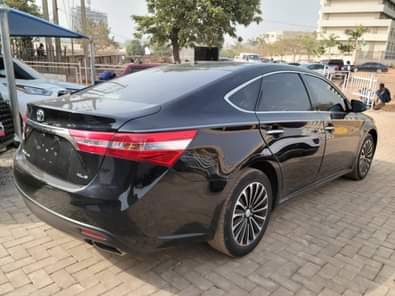 A picture of 2014 Toyota Avalon XLE foreign price 17 5million Location Abuja