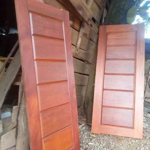 A picture of Doors on sale at a negotiable price