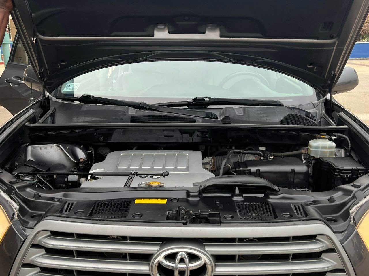 A picture of 2009 Toyota Highlander Toks Foreign Used