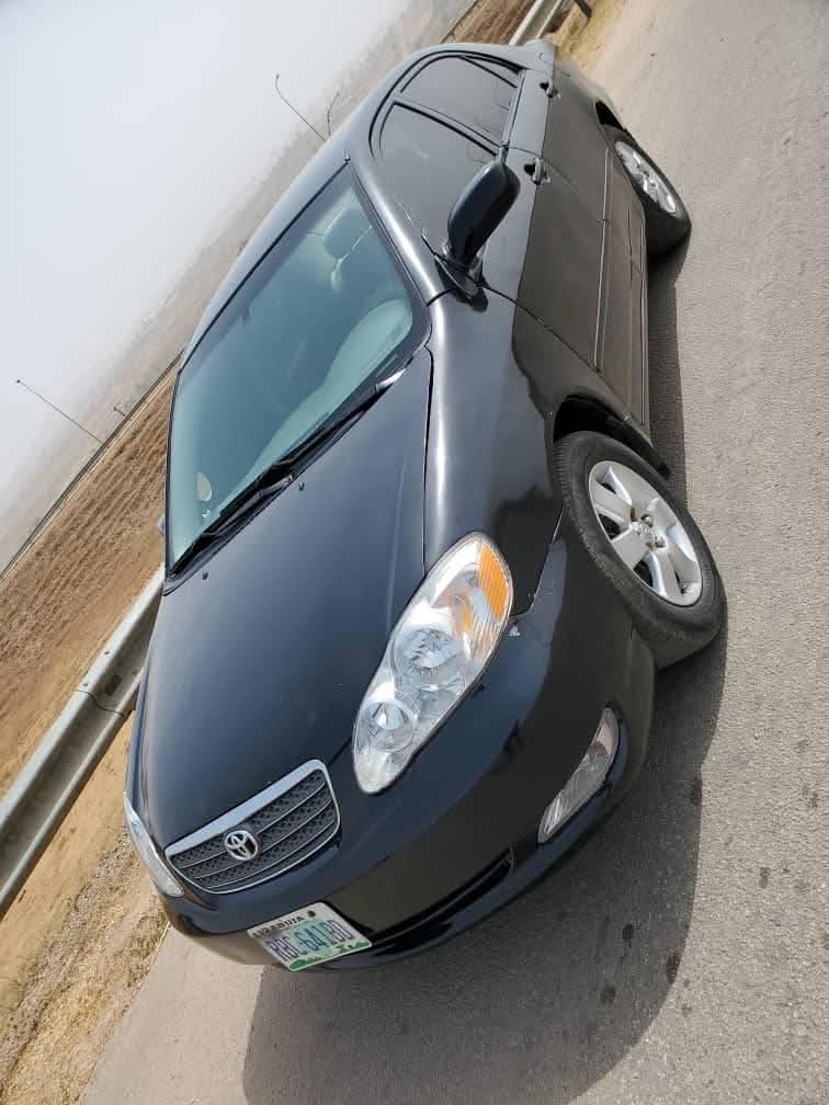 A picture of Toyota Corolla 2006