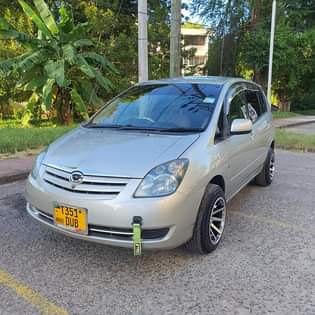 A picture of ToYota ISt