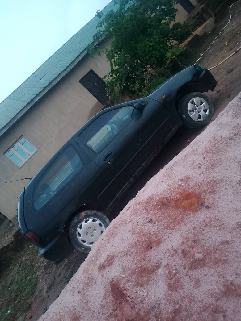A picture of Nissan almera liftback 2 door