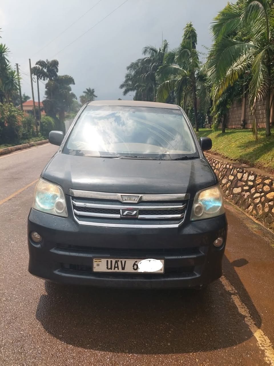 used toyota noah
