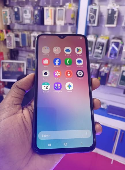 A picture of Samsung galaxy A24 5G 128gb
