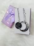 A picture of Couple chains