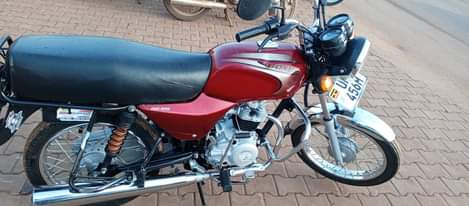 A picture of BAJAJ BOXER