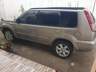 A picture of Nissan Extrail Old Model DQ