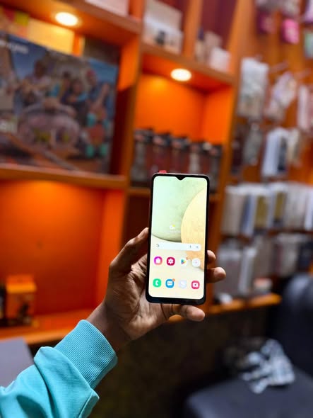A picture of Samsung A12