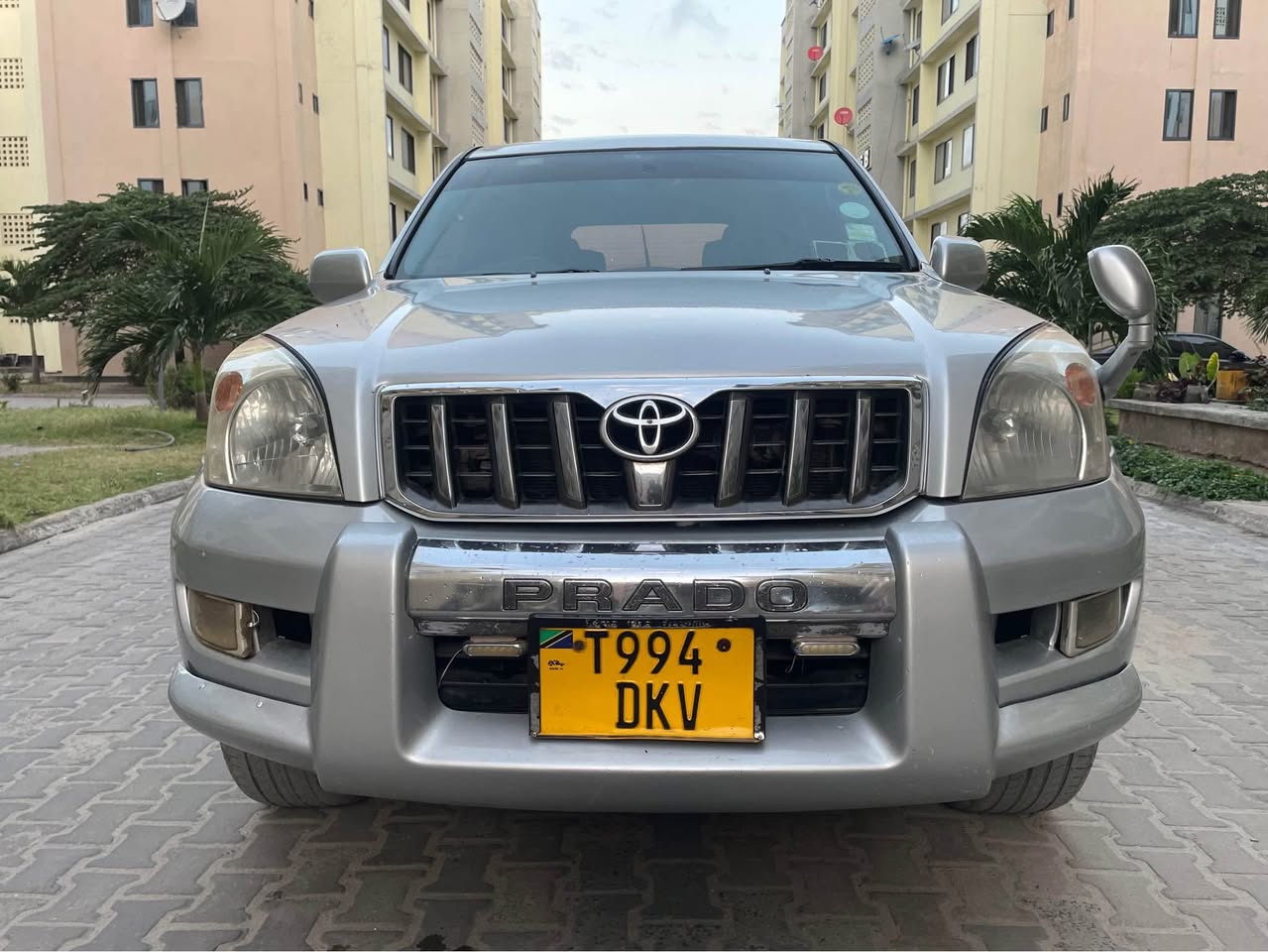 A picture of  TOYOTA PRADO TX 3RZ ENGINE Year 2004 Engine 3RZ