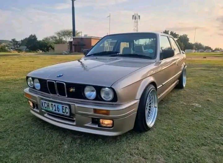 bmw e30