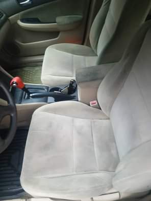 A picture of 2004 Honda Accord 4 plugs 1 550k sound engine good