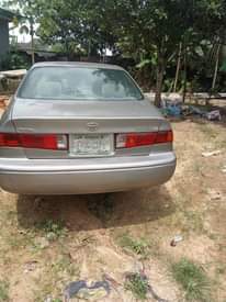 A picture of 2004 Toyota Camry Le 4dr sedan
