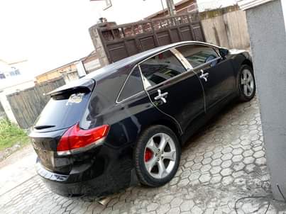A picture of VENZA 2012