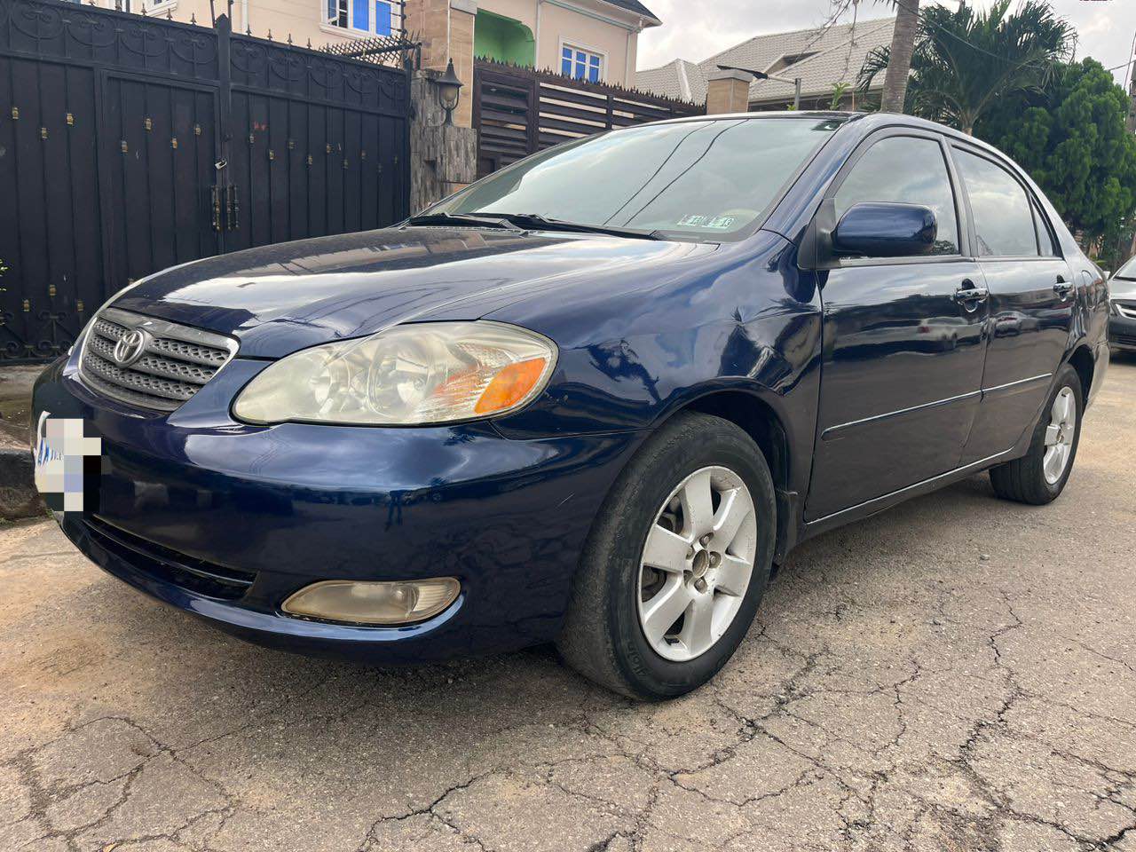 A picture of 9ja used 2007 corolla Le