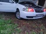 A picture of Nissan b15